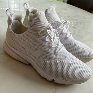 Men’s Nike Sneaker- Air Presto